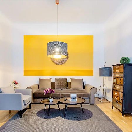 Exclusive Apartment City Center Виена Екстериор снимка