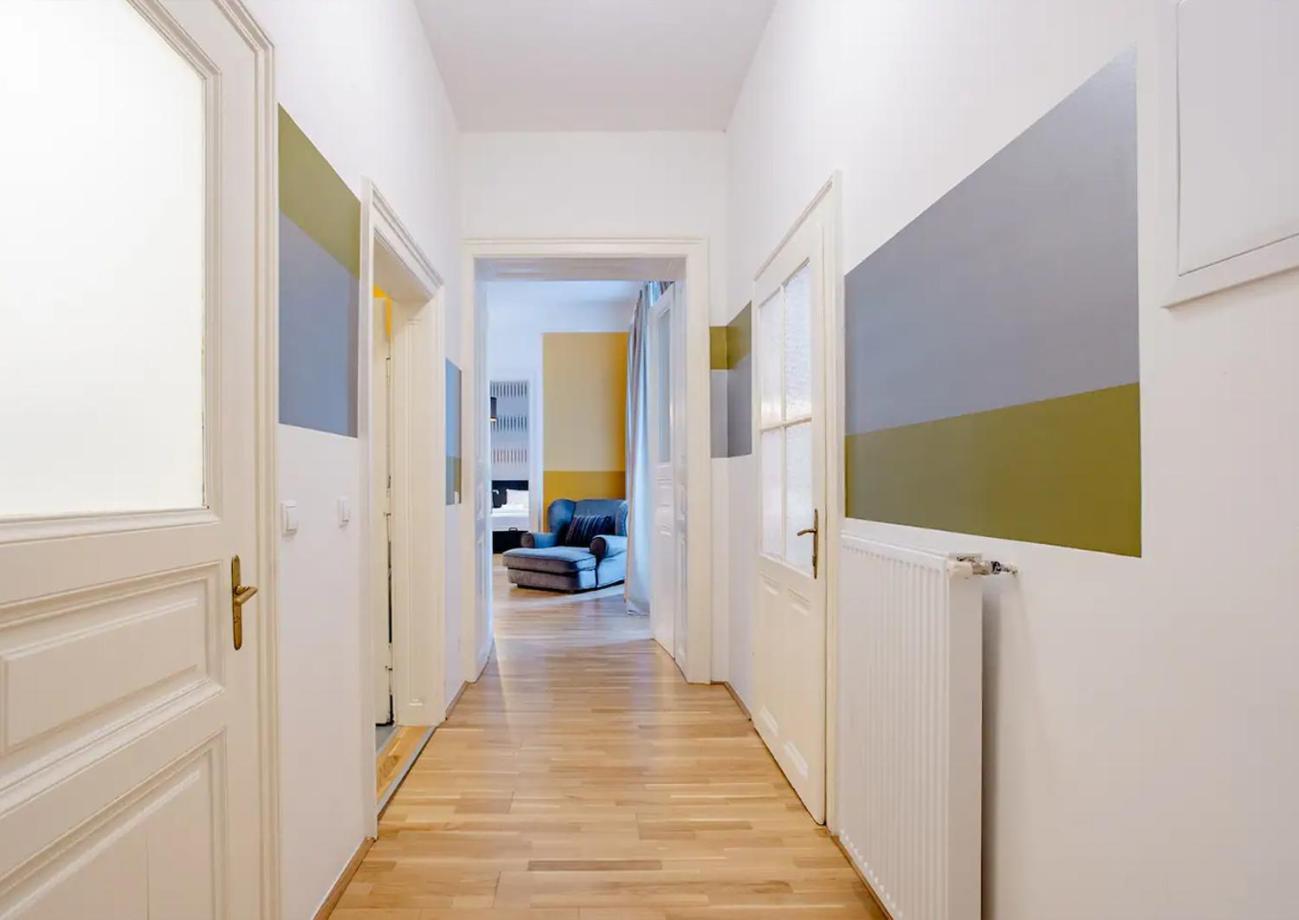 Exclusive Apartment City Center Виена Екстериор снимка