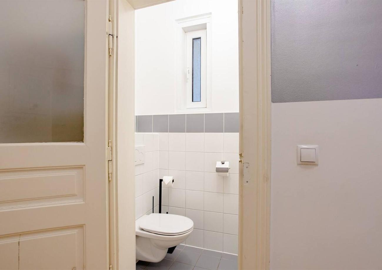 Exclusive Apartment City Center Виена Екстериор снимка